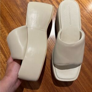 Princess Polly platform slides 8